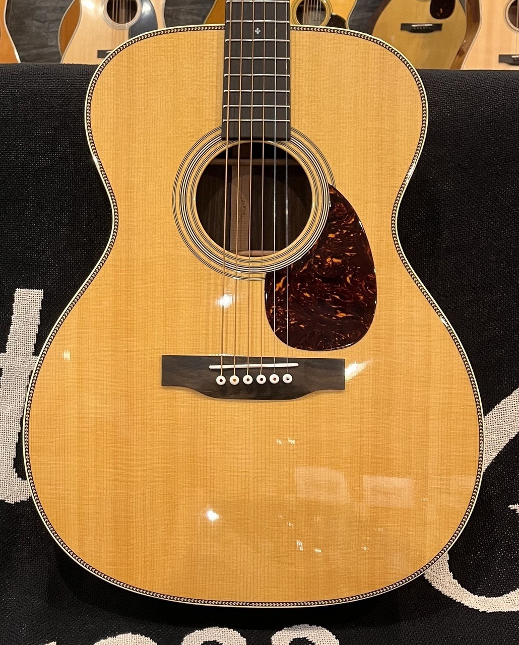 Martin OM-28 Standard 2936796 Used Acoustic Guitar 2025