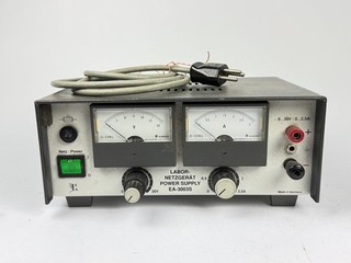 Labornetzteil EA 3003 Vintage 0 30V Netzgerät Sammler Made in Germany