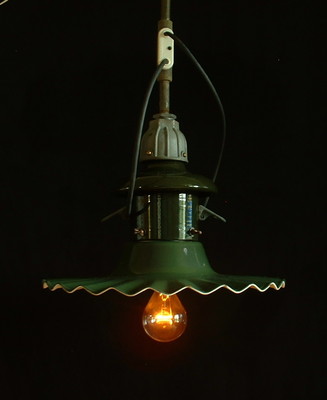 Street light 20'' Porcelain Radial Wave Line Material Industrial Green Vtg Light