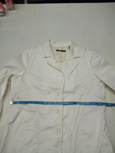 Liz Claiborne Career Blazer White Size Medium 100% Cotton 3 Button - Picture 3 of 5