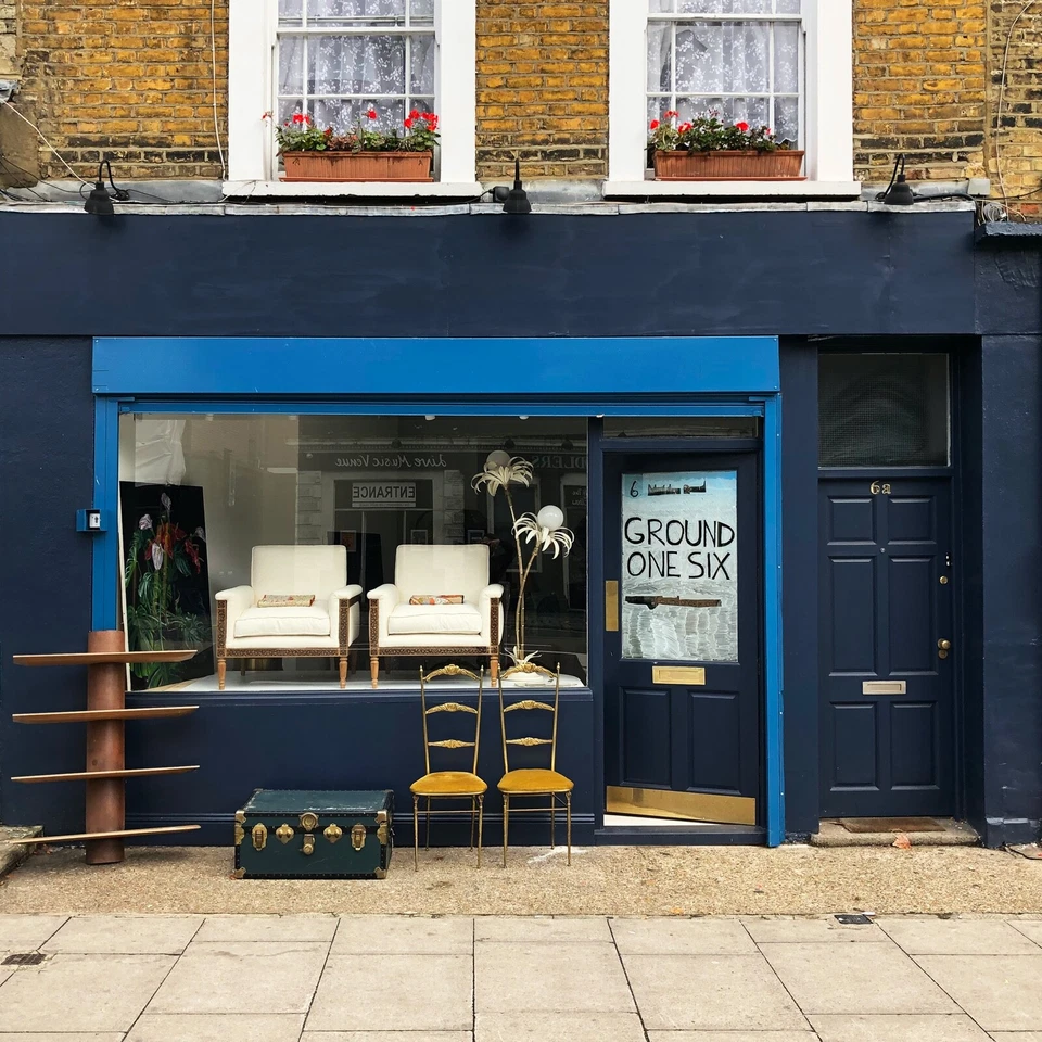 Brass Two-Tiered Coffee Table Hollywood Regency Gold Smoked Glass 1970s Glamour - Image 4 of 4