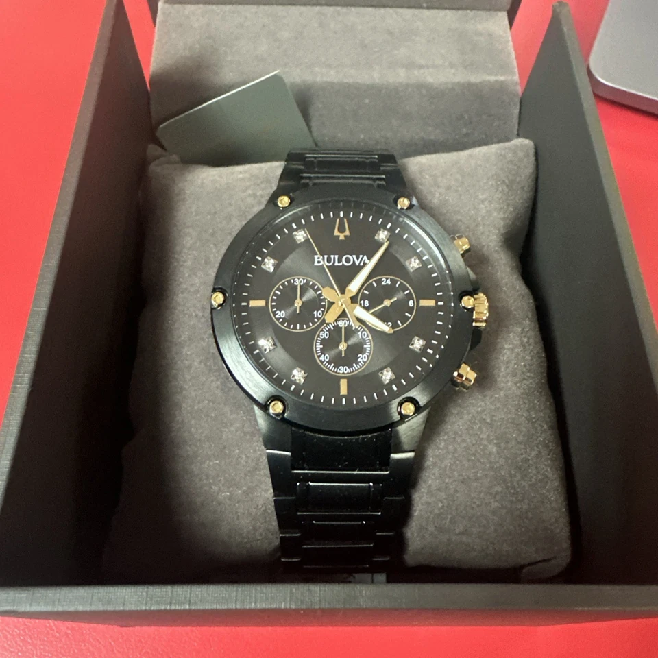 Bulova Classic Diamond Chronograph Men's Quartz Watch 98D190 / NEW WITH TAGS - Image 2 of 4