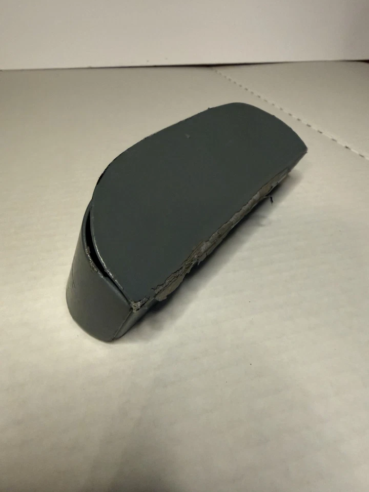 Gafas Persol de colección estuche rígido cierre magnético gris muy querido usado Foto 3 de 4