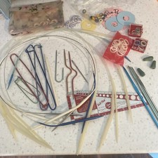 Lot Of Vintage Knitting Crochet Tools
