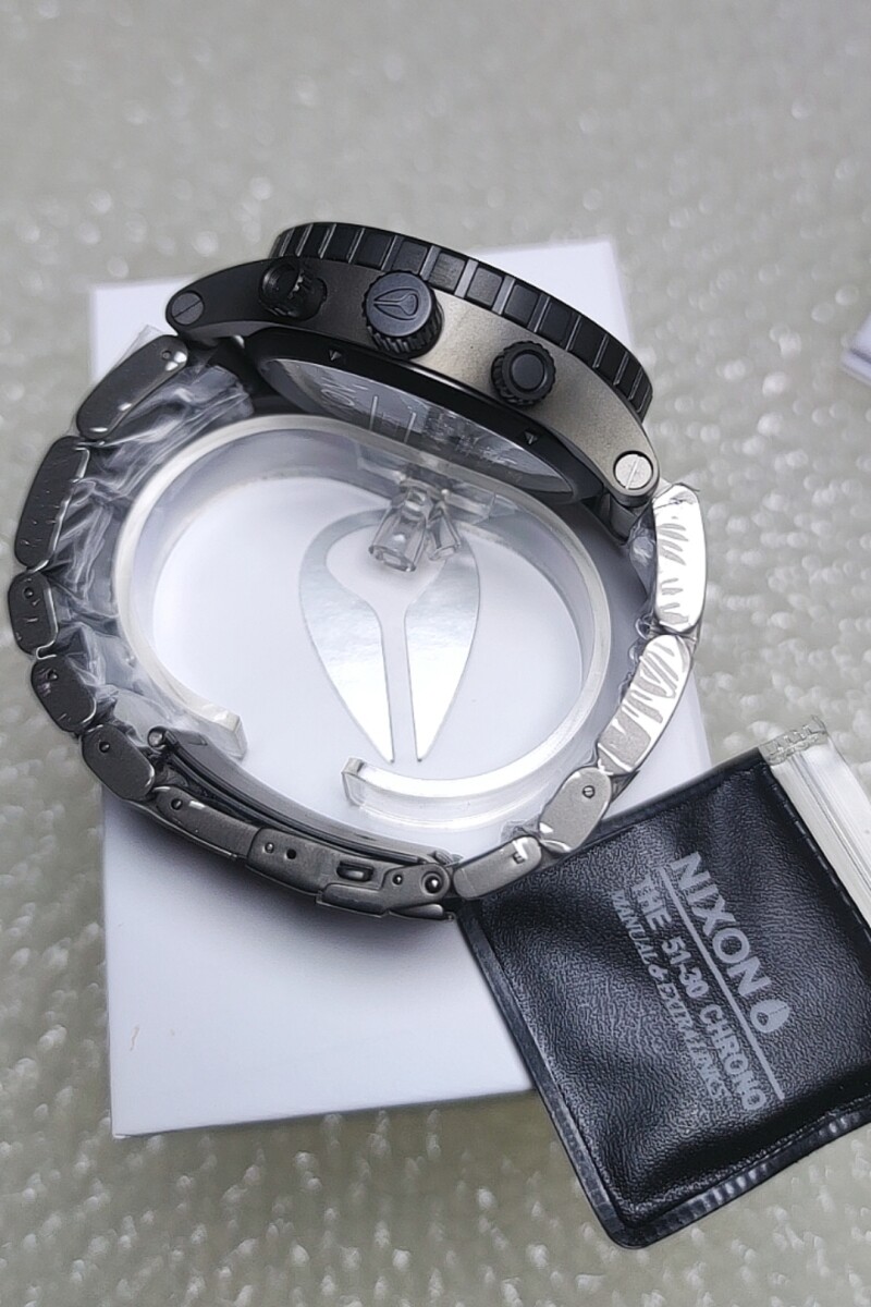 genuine New NIXON Watch 51-30 Chrono A083-1062 MATTE BLACK  