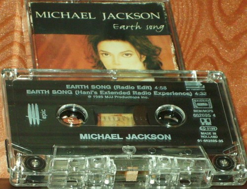 Michael Jackson Earth Song CASSETTE SINGLE Electronic House - Picture 2 of 6