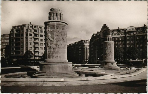 CPA PARIS 16e Les Fontaines de la Porte de St-Cloud (66197) - 第 1/2 張圖片