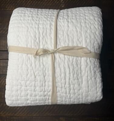 Pottery Barn Pickstitch Hand Crafted Cotton Linen King/Cal King Quilt White NWOT
