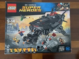 LEGO 76087 Flying Fox Batmobile Airlift Attack ⚠️WEAR BOX⚠️