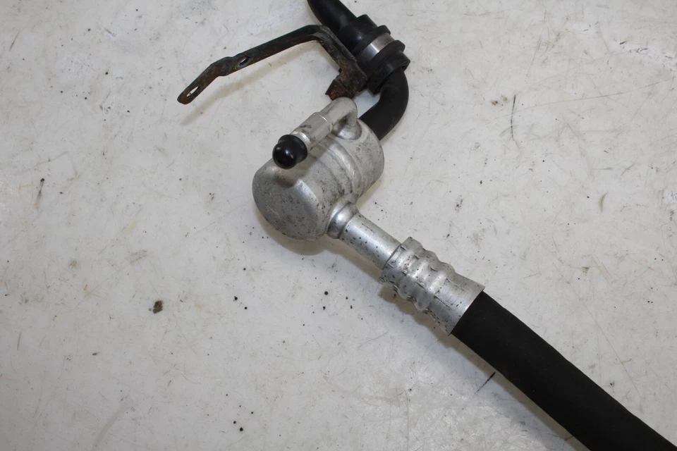 Volkswagen Golf 2000-2006 1,8 l aire acondicionado línea líquida OEM CG126 Foto 4 de 4