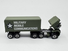 1989 Galoob Hauler Micro Machines Military Mobile Communications Transporter