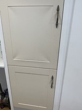 Kitchen Doors And Handles