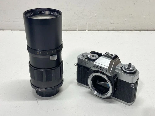 Minolta XG-1 35mm SLR Camera with 200mm 1:3.5 Lens