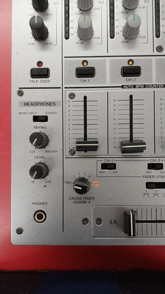 PIONEER DJM-600 DJミキサー Pioneer/パイオニア 〇 DJM-600 ディスコ／クラブ DJ用ミキサー