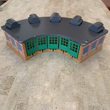 Thomas the Tank Engine Wooden Railway Tidmouth Station Roundhouse 5 Train Shed