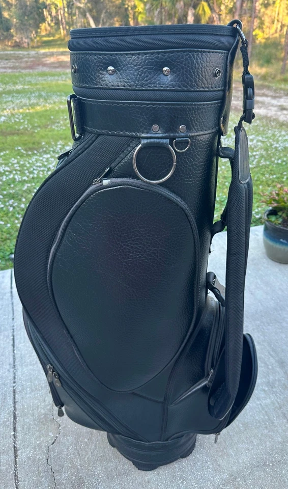 Bolsa de golf The Club Glove de cuero tradicional de 6 vías negra vintage con cubierta para lluvia Foto 2 de 4