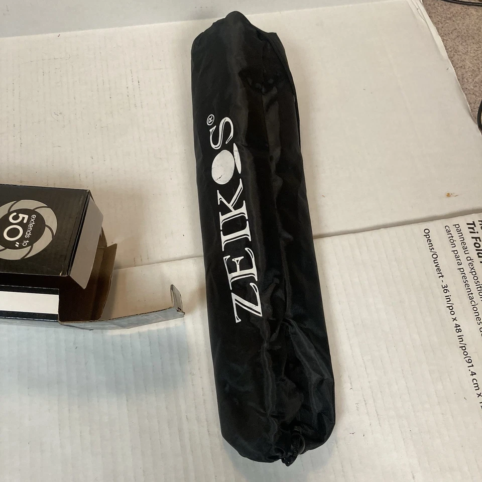 Zeikos Tripod 50" Pro Series for Camcorders and DSLR'S Extendable NEW In Box - Image 3 of 4