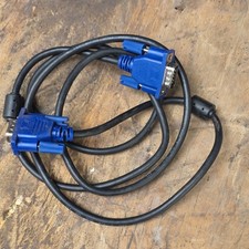 VGA/SVGA D-Sub 15-Pin DE-15 Male-to-Male Cable Ferrite Core Black/Blue