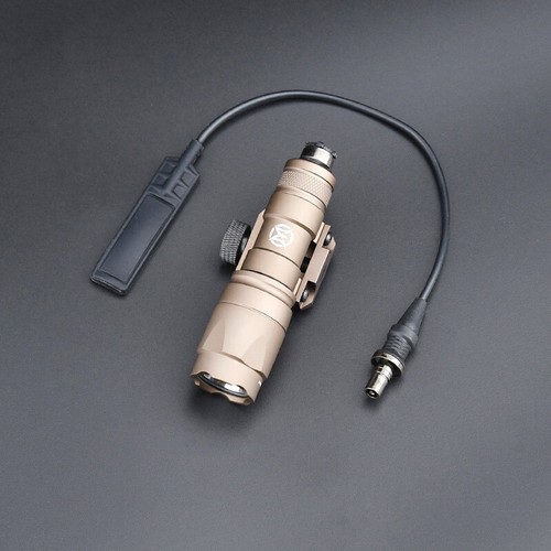 WADSN M300 M300A SF Flashlight Tactical Scout Light 510 Lumens Fit 20mm Rail - Picture 3 of 12
