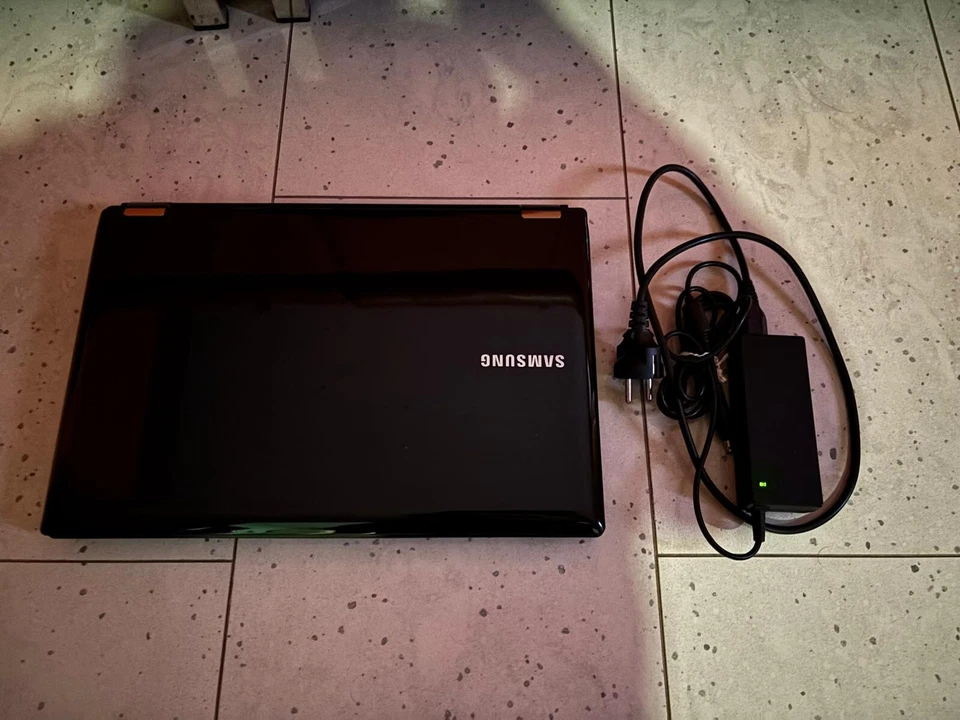Notebook Samsung RC530 Intel i7 6+500 gb SSD NVIDIA GeForce  - Immagine 2 di 4