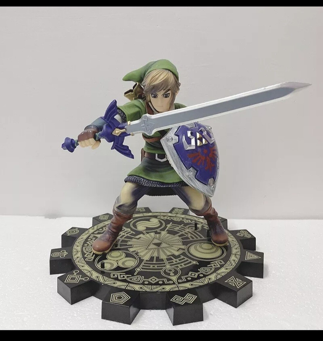Figurine Zelda Link en PVC de 20 cm : le cadeau idéal pour anniversaire de joueur