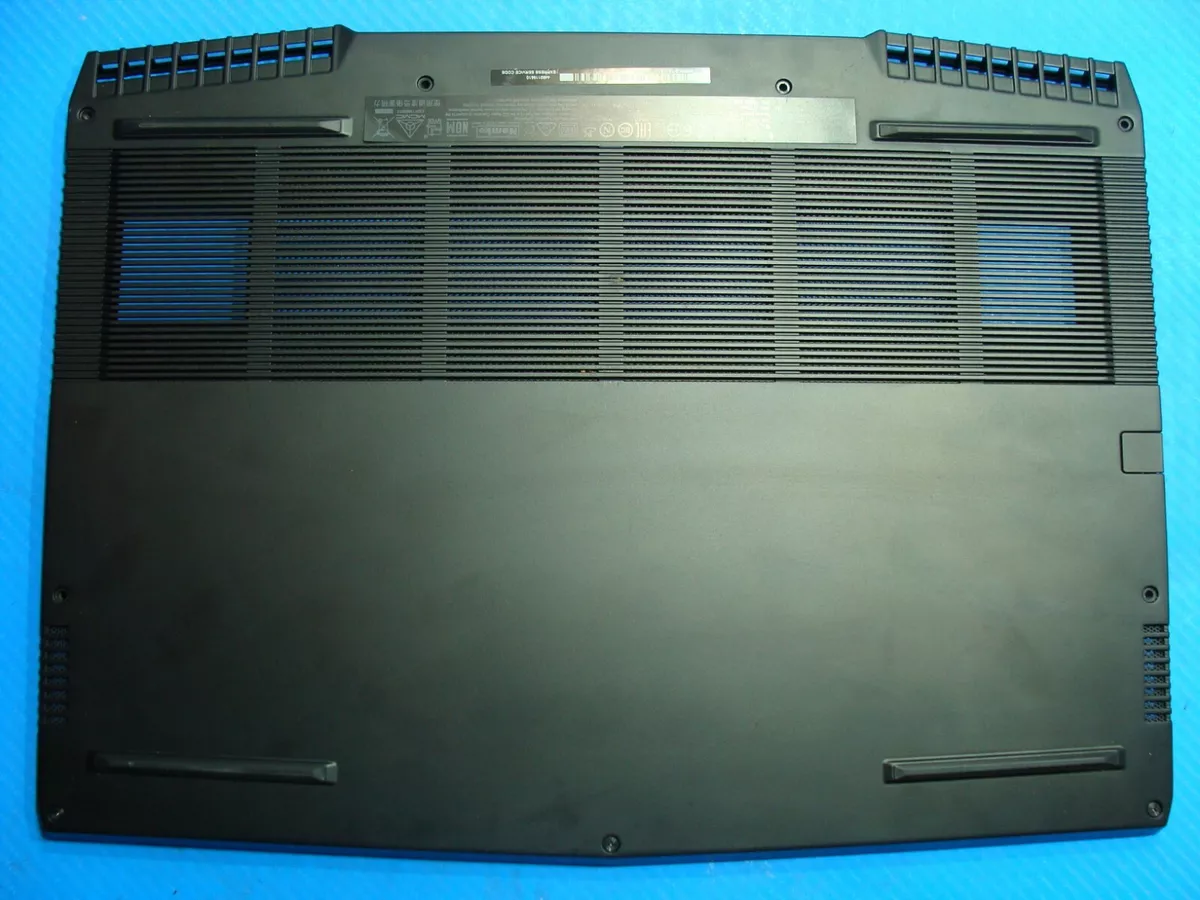 Alienware top m15 case