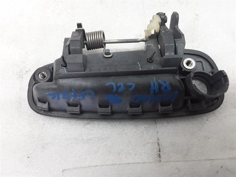 Manija exterior puerta pasajero derecha derecha gris Toyota Celica S-127P 1996 Foto 3 de 3