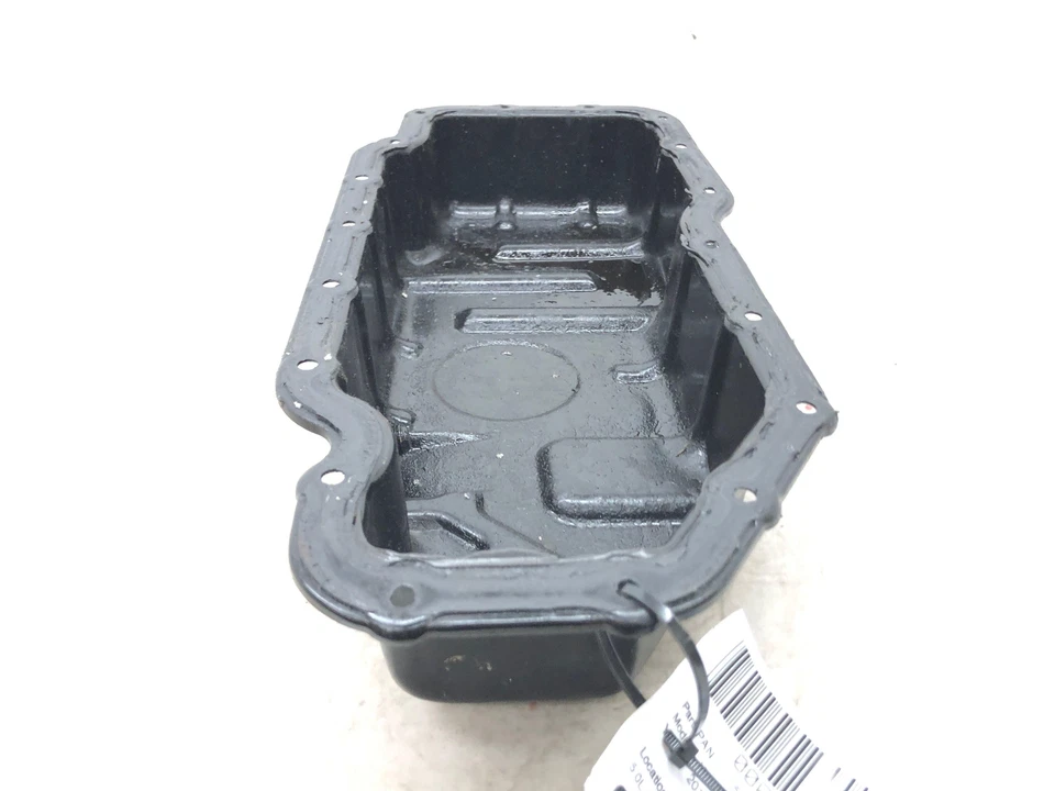 2015 - 2017 KIA K900 5.0L V8 ENGINE MOTOR LOWER OIL PAN *11K MILES* Foto 2 de 4