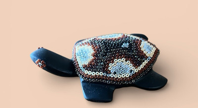 Huichol Obsidian Sea Turtle Beaded Figurine Multicolor Handmade Mexican Folk Art