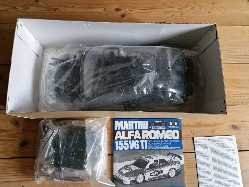 Tamiya 1/10 R/C Martini Alfa Romeo 155 V6 TI TA03F Chassis(Radio Control) #58189 - Photo 2/4