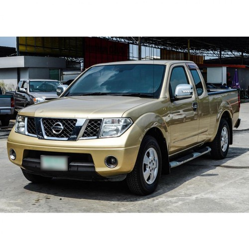 Fit Nissan Navara Frontier D40 2005-2013 Front Grille Black Amber LED White Logo - Bild 9 von 11