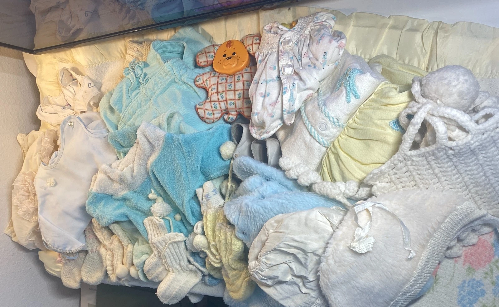 VINTAGE BABY CLOTHING LOT Carters Curity Sears Knit Booties Shoes Infant USA
