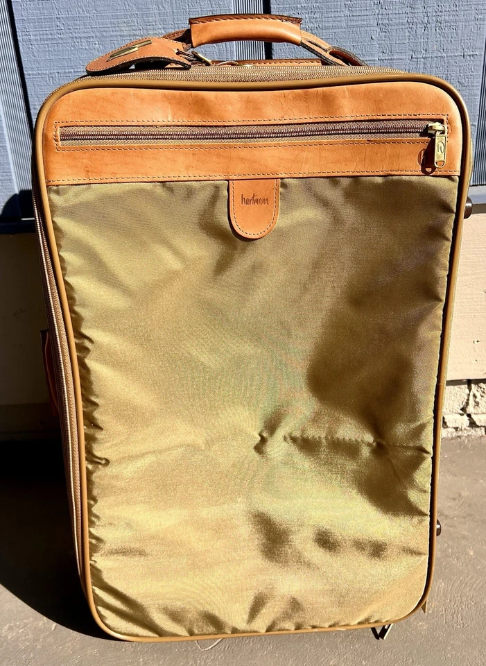 Mala de mão Hartmann balística oliva náilon rolante expansível 23”x14” - Imagem 2 de 4