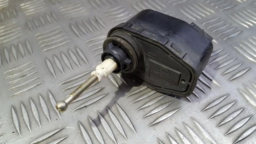 00437545 Scheinwerfer Stellmotor 004375-45 Audi 100 DE386795-41