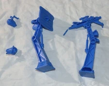 Vintage Jurassic Park Command Compound Radar Dish, Gun and 2 Egg Hatchers