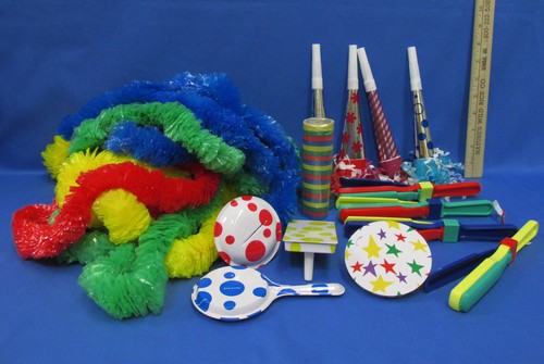Lot 21 Party Supplies Lays Horns Noise Makers Streamers News Year Eve Birthday