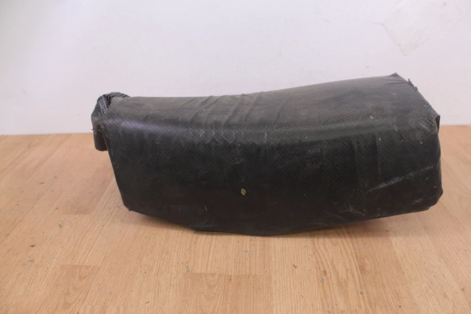 1980 80 YAMAHA IT425 IT 425 Seat / Saddle - Image 3 of 4