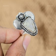 Sterling Silver Rainbow Moonstone Rough Gemstone Promise Flower New Ring Jewelry