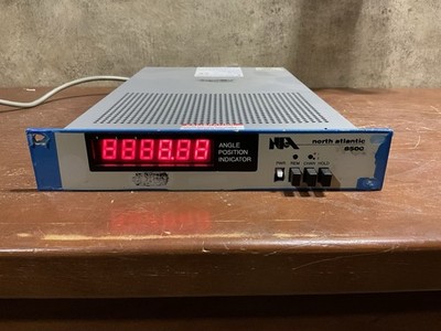 NORTH ATLANTIC 8500 ANGLE POSITION INDICATOR POWERS ON