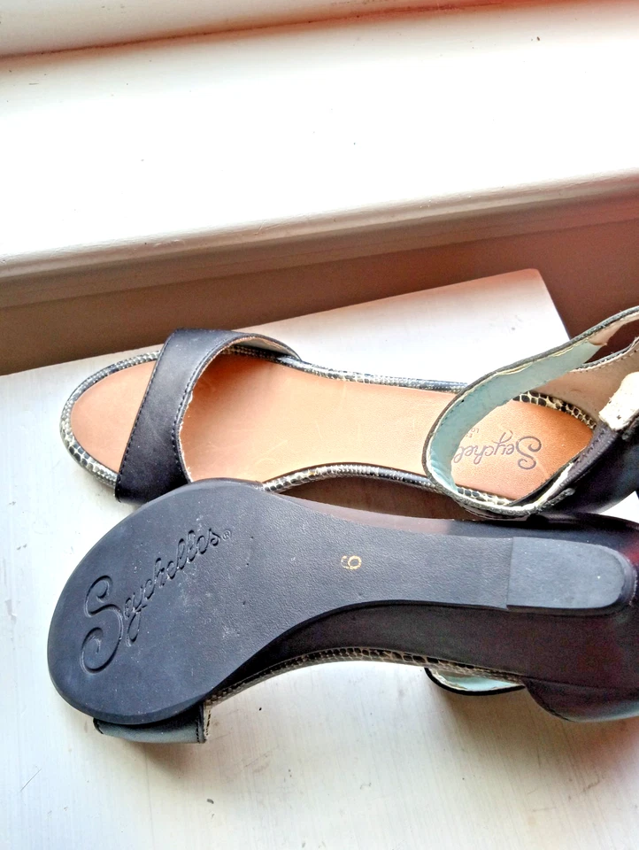 Sandalias Gladiador Mujer Negras de Seychelles Talla 6, $10 Foto 2 de 2