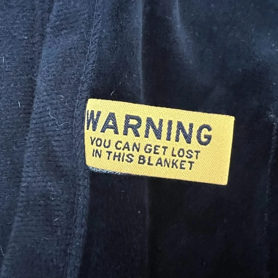 Manta suave Big Blanket Co. a lunares de gran tamaño elástica negra blanca 120x113" Foto 3 de 4