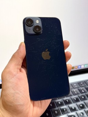 Apple iPhone 14 256GB Factory Unlocked Black / Midnight (Scratches) #23567