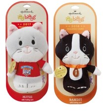 2 Set- Hallmark Itty Bittys Kitten Bowl Bandit  Mitzi w/Trading Card- Limited E