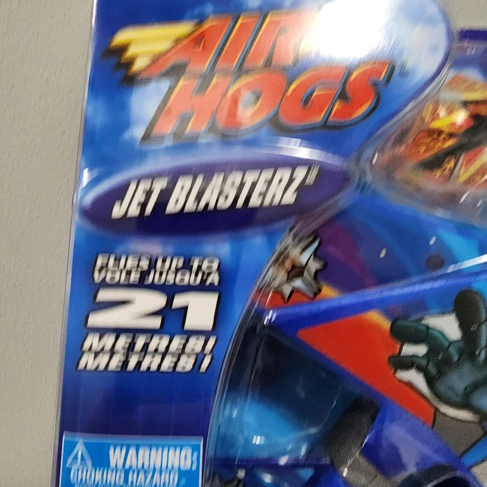In Box 2003 Vintage Air Hogs Jet Blasterz Glider Transforming Jet Plane - Image 2 of 4