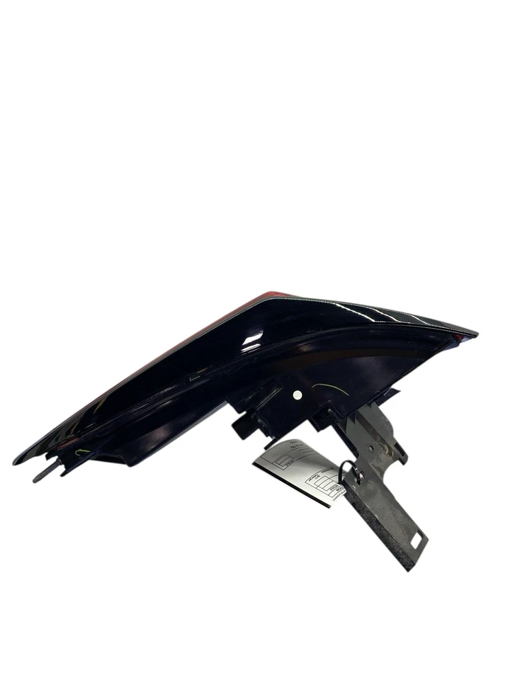 2024-2025 LUZ TRASERA LED MONTADA EN CUARTO EXTERIOR LADO PASO DERECHO ACURA ZDX Foto 4 de 4