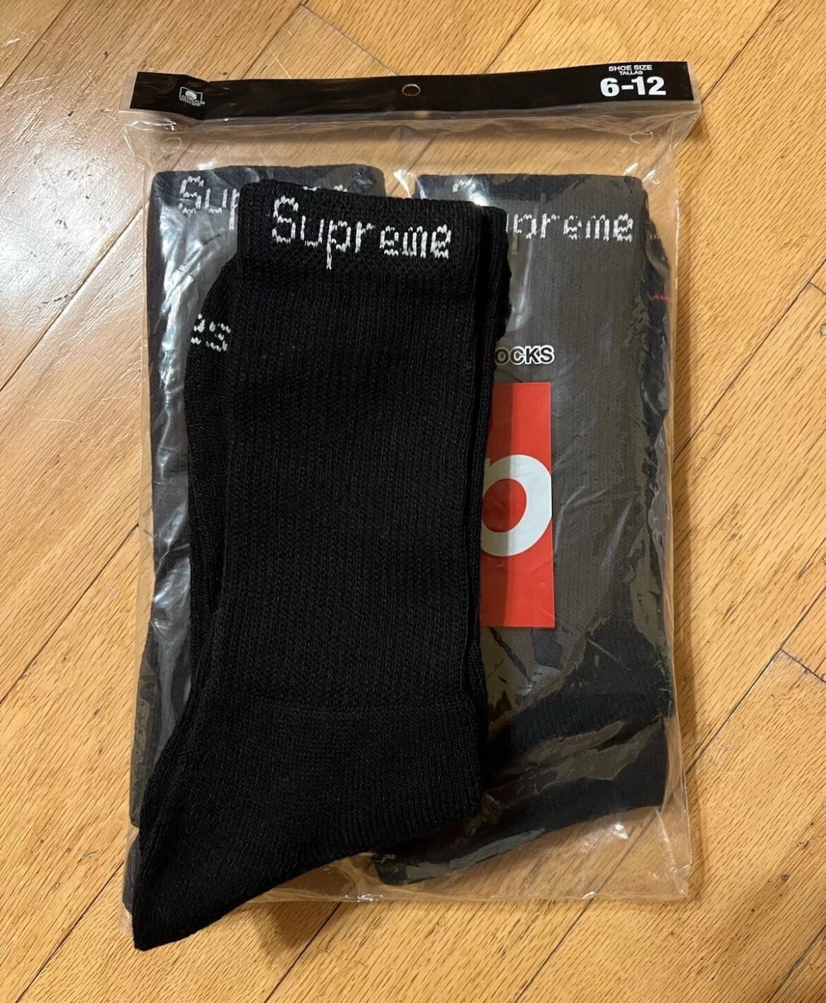 CHAUSSETTES NOIRES SUPREME/ HANES 3 PAIRES 100% AUTHENTIQUES taille 6 12 neuves