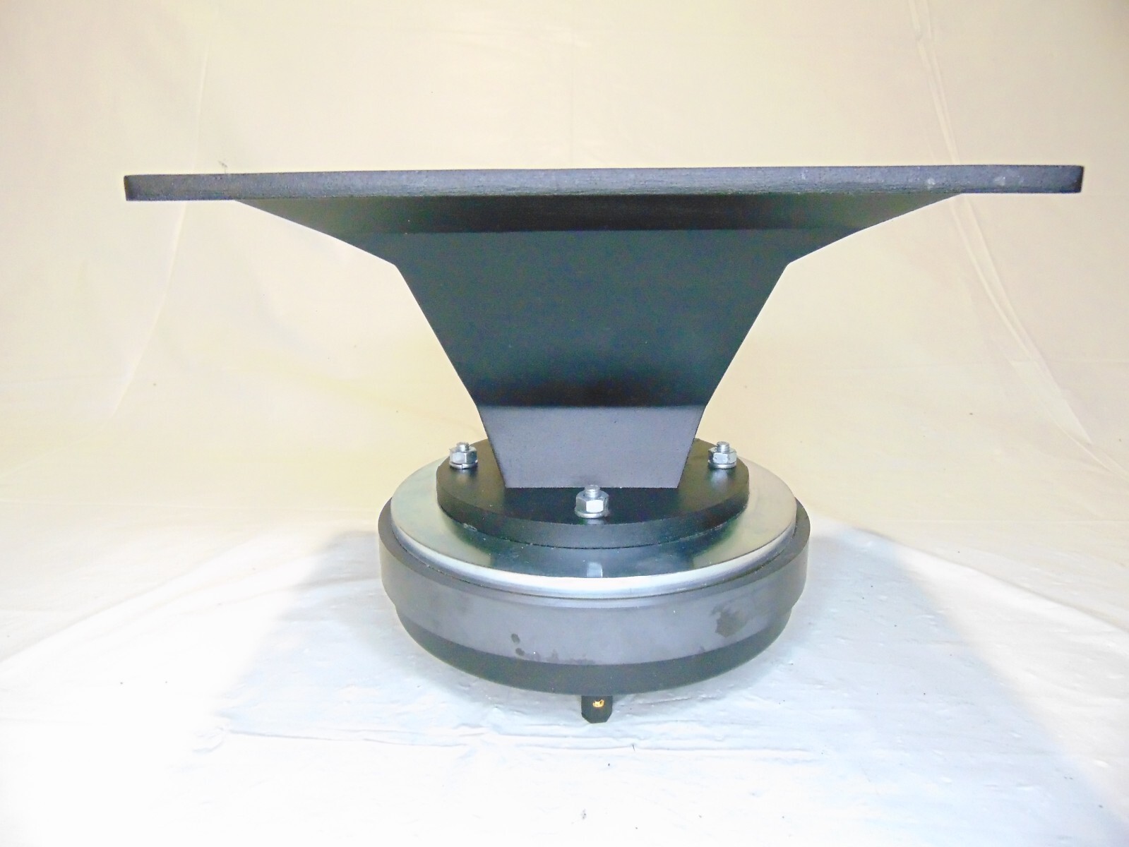 B&C Speaker DE85 , 8 ohm, 2.0 inch throat diameter Mylar/Titanium Diaphragm #5