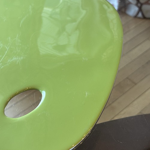 Lunares Home Lime Green Artist Metal Palette Cheese Serving Platter Tray - Picture 4 of 18