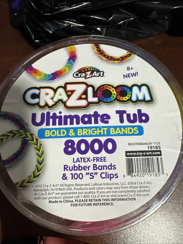 Colorful Rubber Band Bracelet Kit - 8000 Bands, 100 Clips