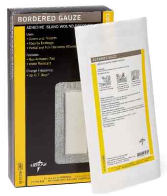 Medline Bordered Gauze Adhesive Island Wound Dressing, 3'' x 6'' Box of 15